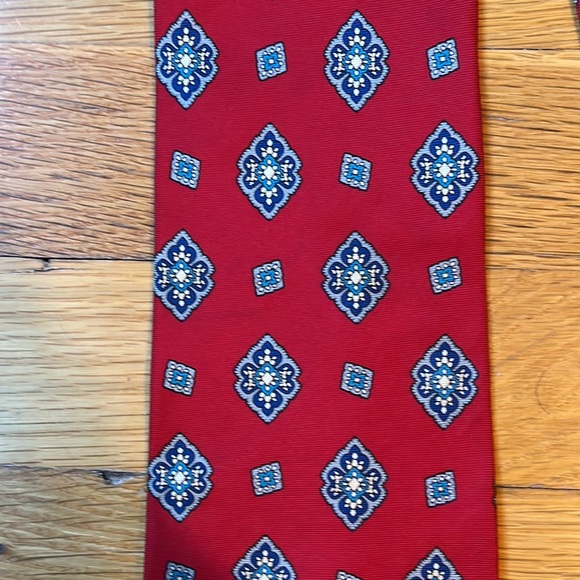 Oscar de la Renta tie - Picture 2 of 4